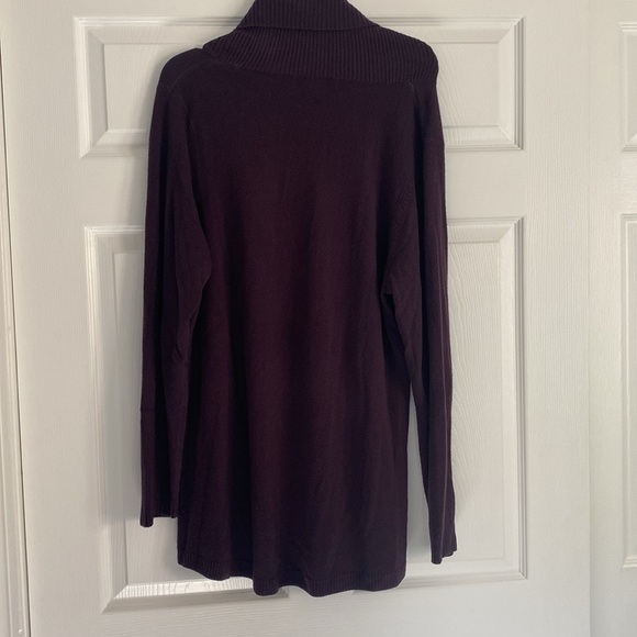 Purple cowl neck sweater - Picture 2 of 3